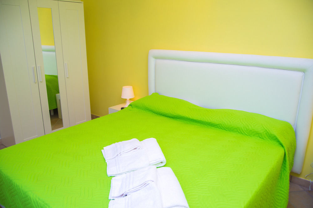 Bed and Breakfast Lemon Flats Сорренто Екстер'єр фото